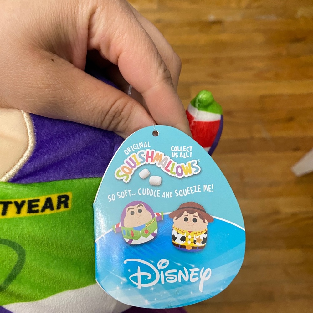 Buzz light year - Picture 3 of 3
